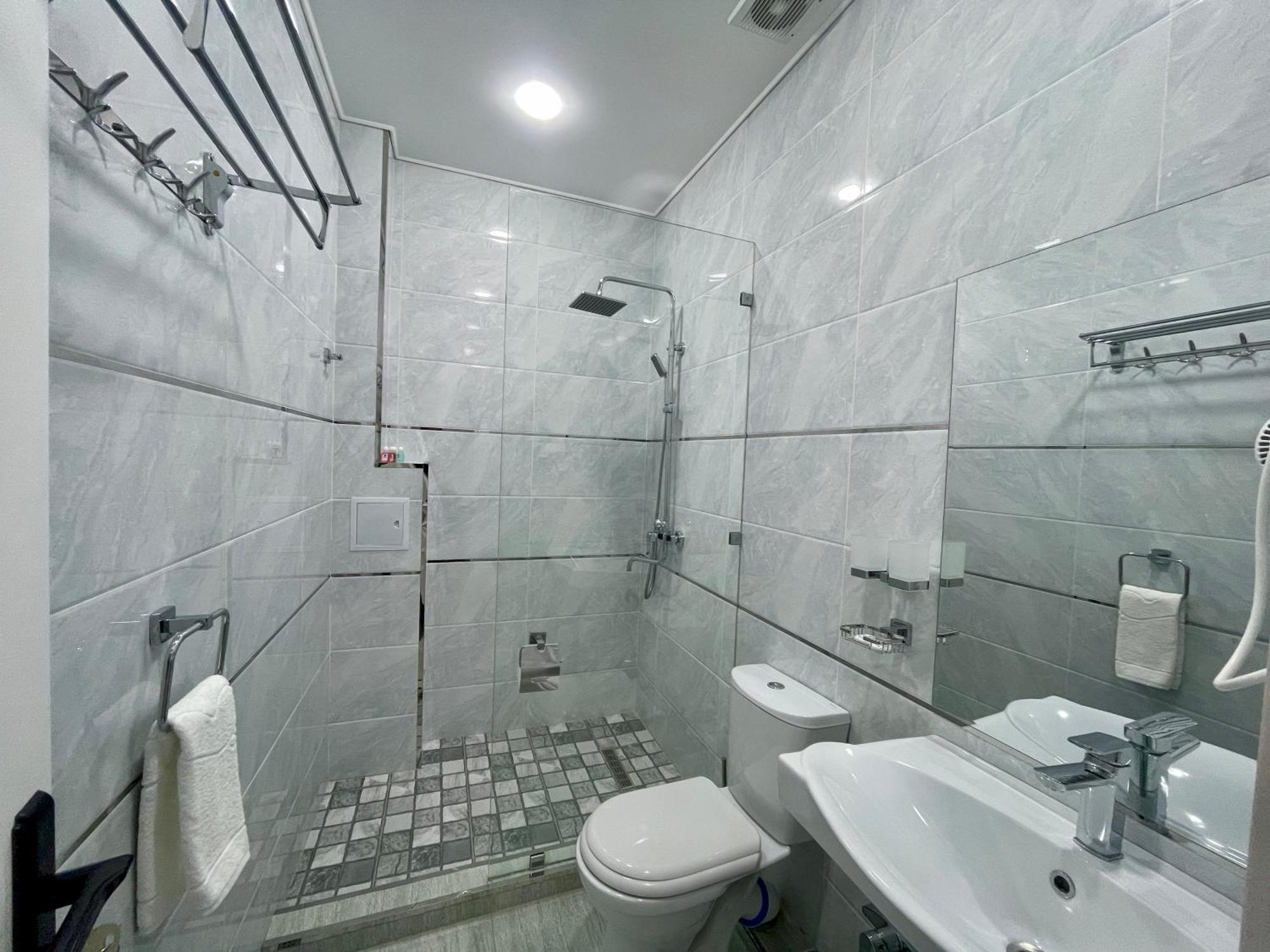 Zehra Hotel Bukhara Bagian luar foto