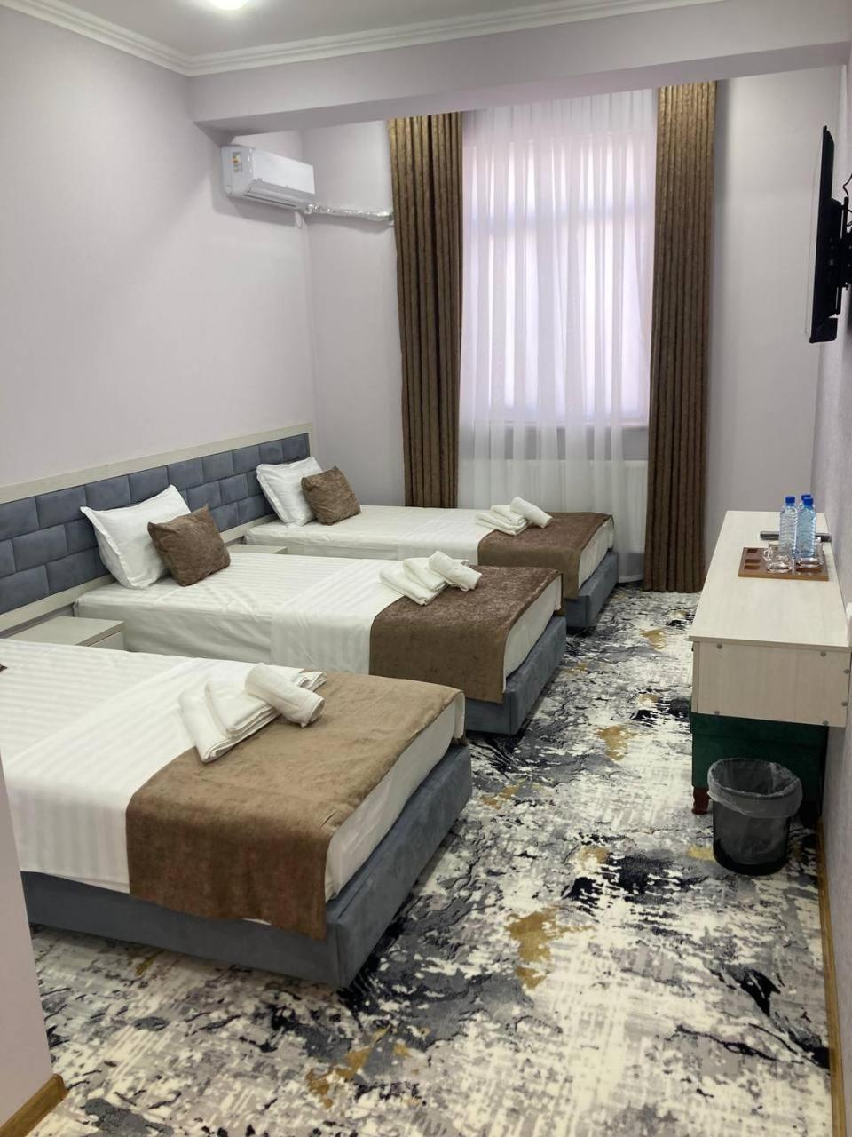Zehra Hotel Bukhara Bagian luar foto