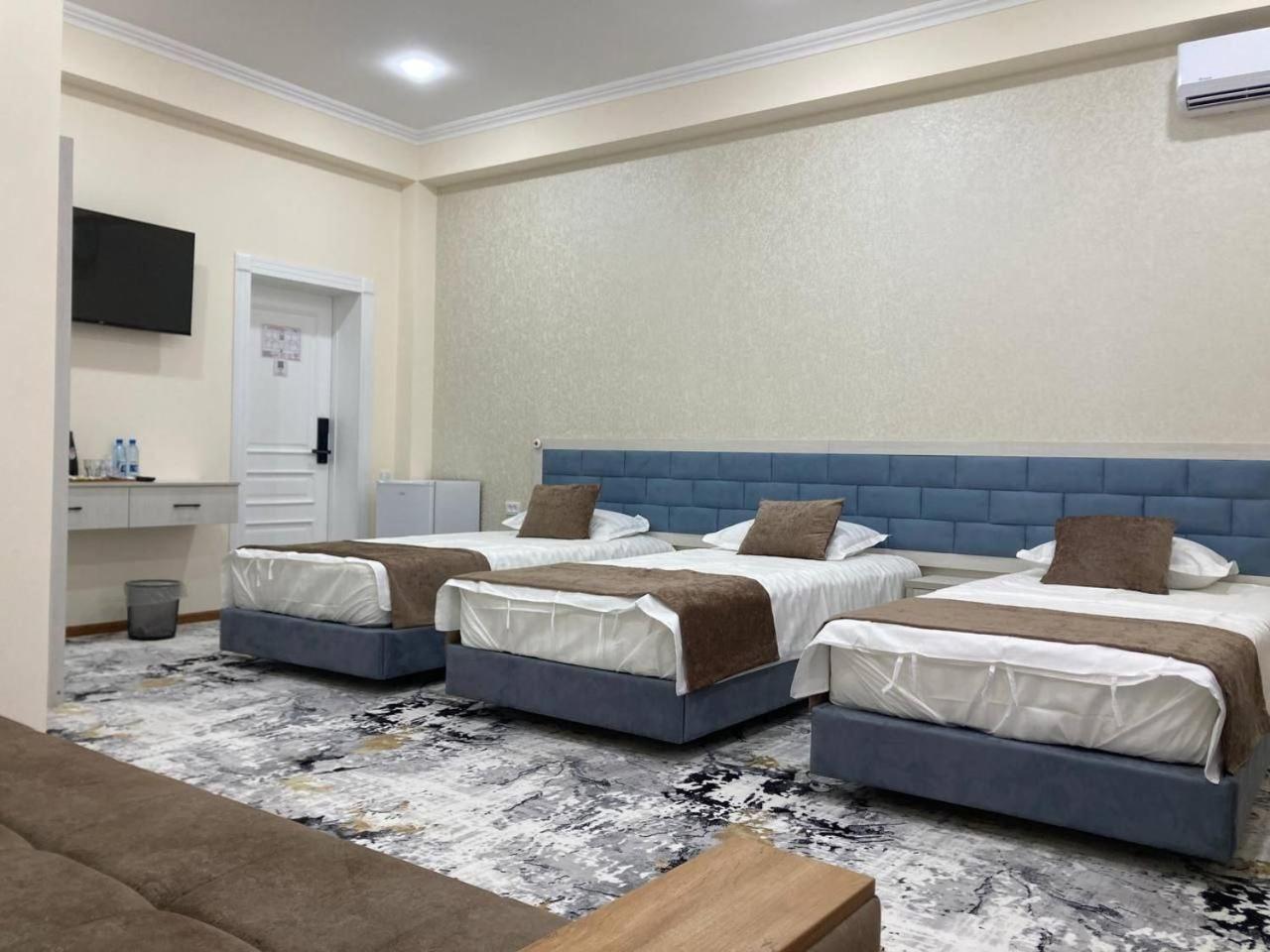 Zehra Hotel Bukhara Bagian luar foto
