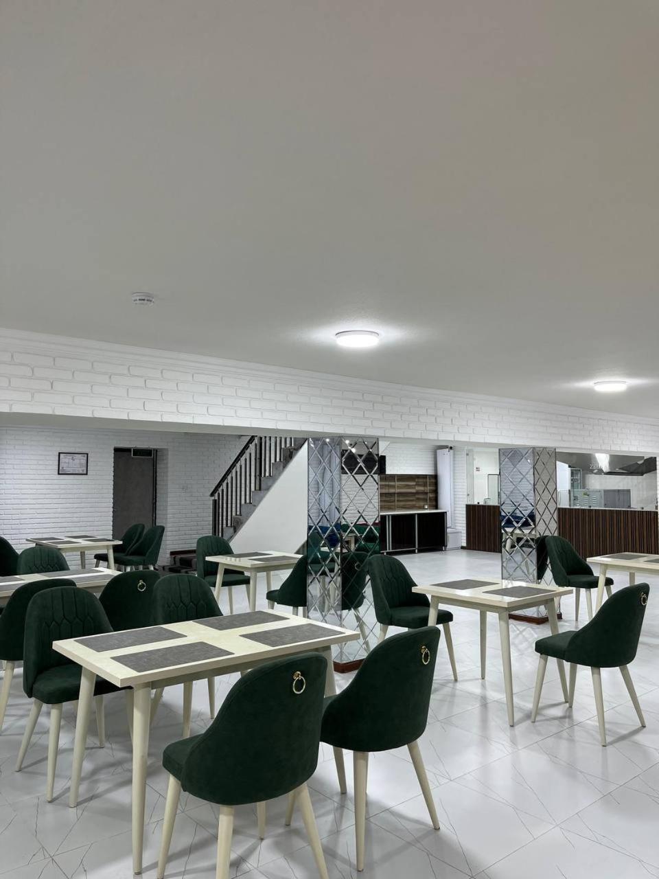 Zehra Hotel Bukhara Bagian luar foto