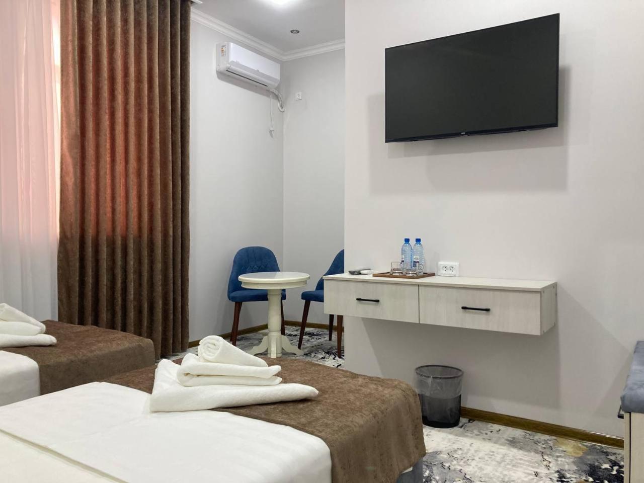 Zehra Hotel Bukhara Bagian luar foto