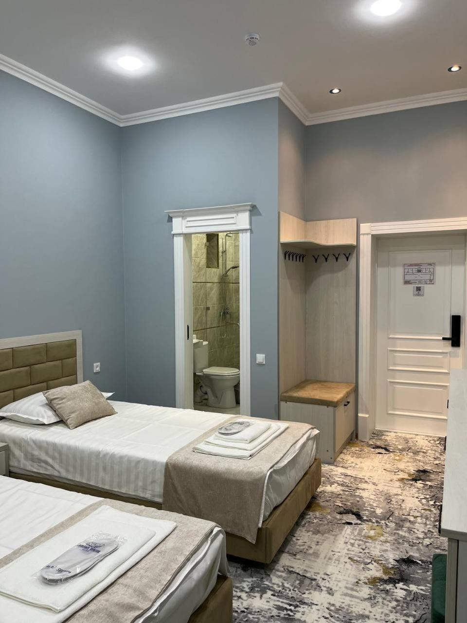 Zehra Hotel Bukhara Bagian luar foto