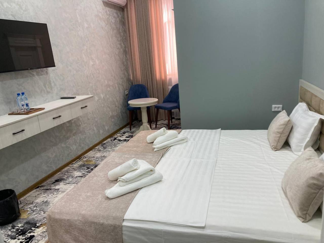 Zehra Hotel Bukhara Bagian luar foto