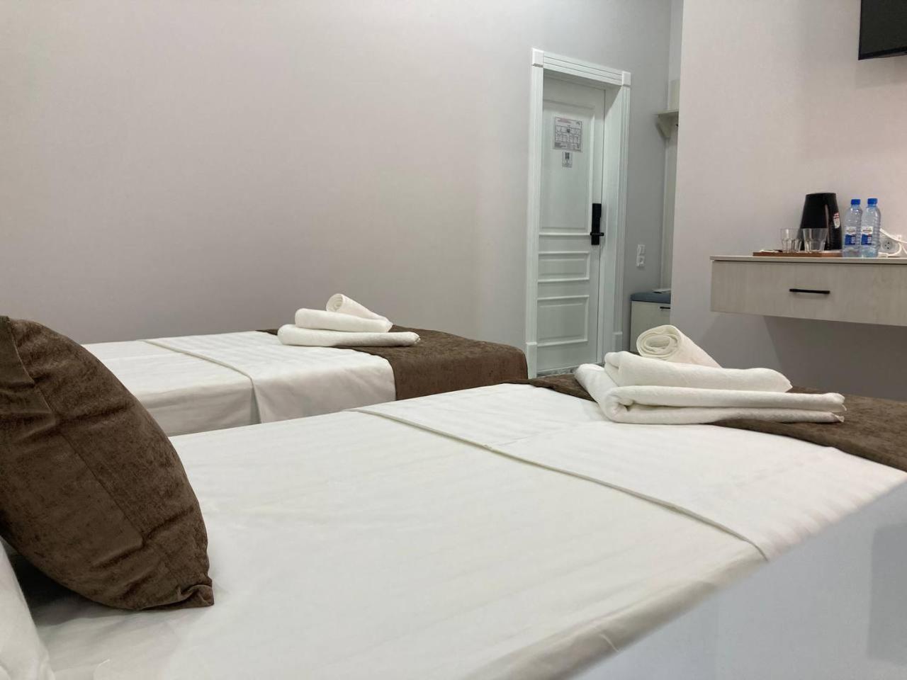 Zehra Hotel Bukhara Bagian luar foto